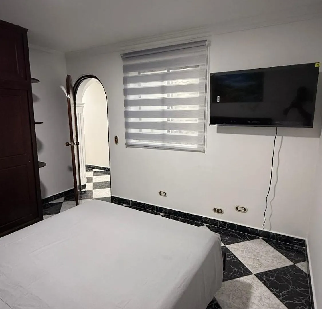 Hermoso,Amplio Y Central Apartamento En 메딜린 콜롬비아