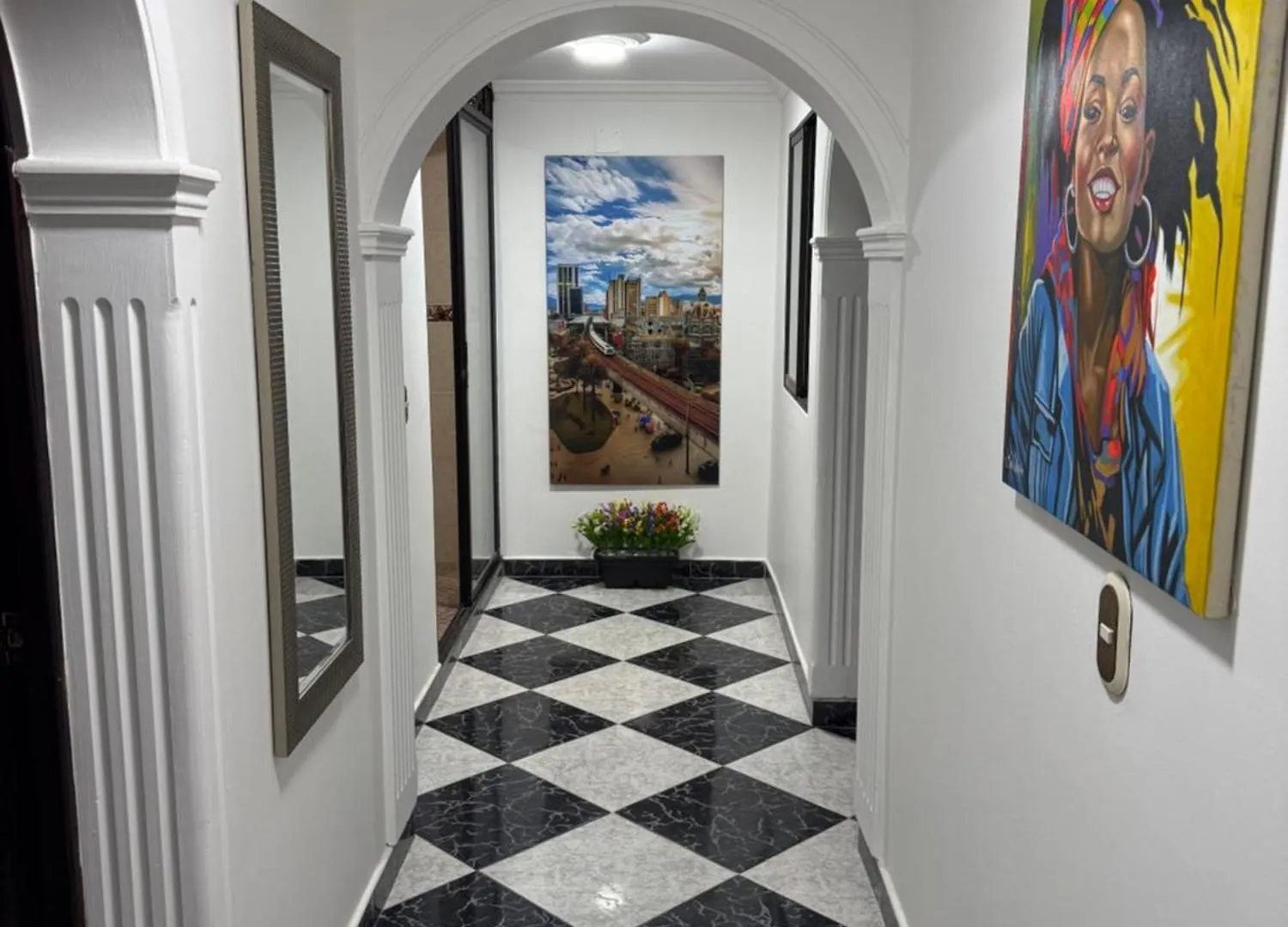 Hermoso,Amplio Y Central Apartamento En 메딜린 아파트
